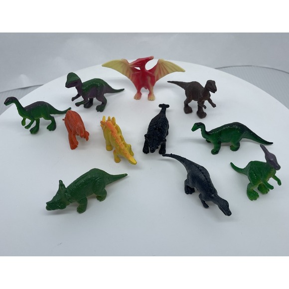 Vintage Plastic Dinosaur Figures Lot Of 11 Various Sizes Pterodactyl Jurassic - Picture 2 of 13